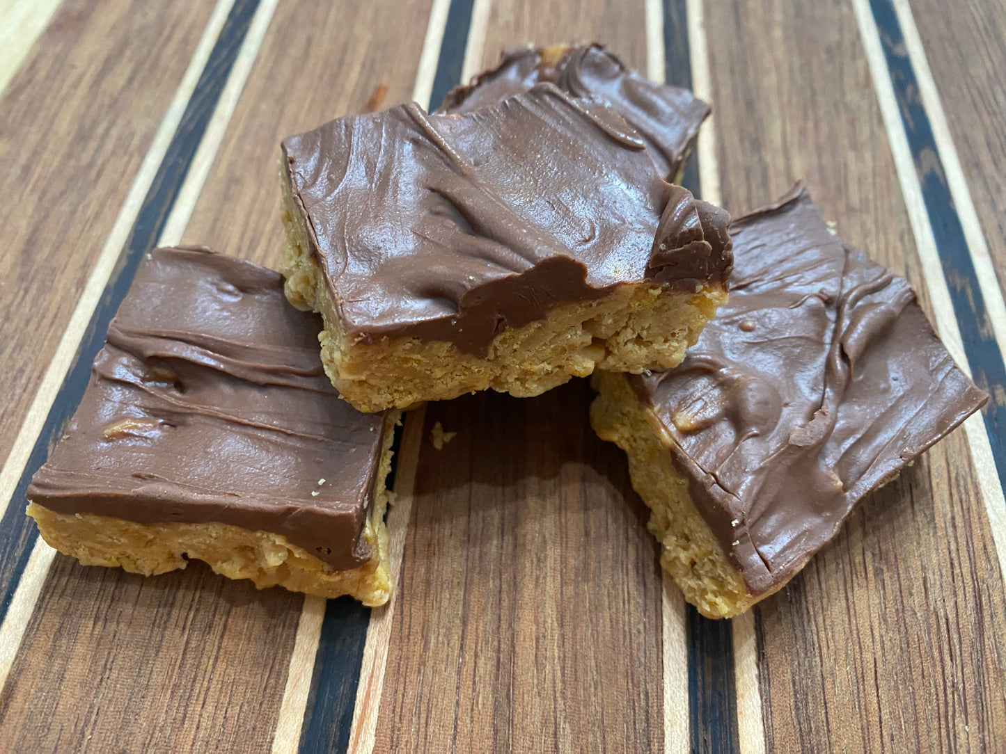 No Bake Chocolate Peanut Butter Bars